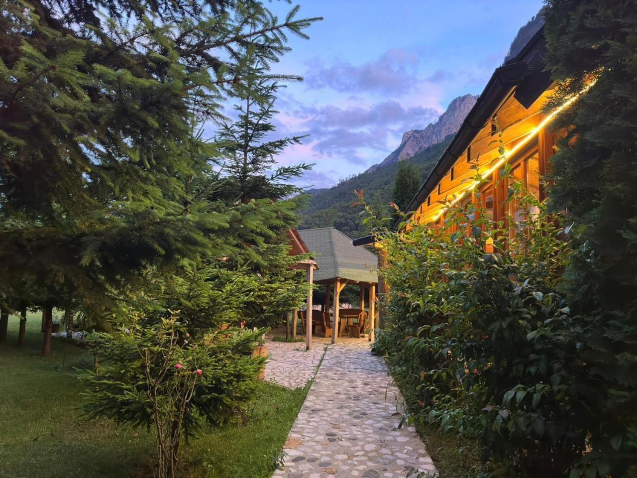Valbona Relax Hotell Exteriör bild