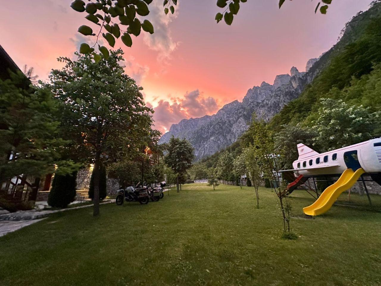 Valbona Relax Hotell Exteriör bild